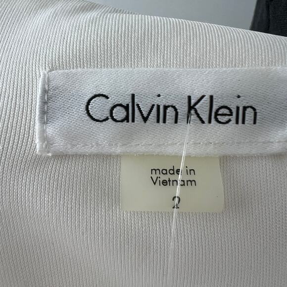 CALVIN KLEIN Cream Bell Sleeve Button Accent Knee Length Sheath Dress Size 2 NEW - Picture 8 of 12